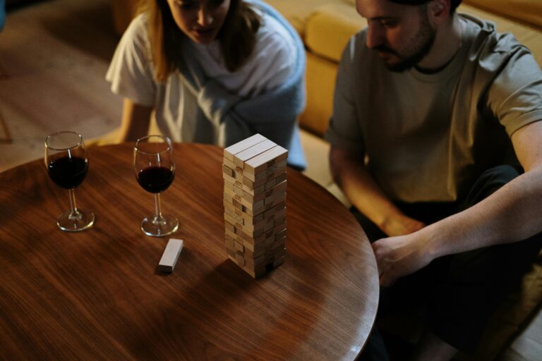 Jenga richtig spielen und gewinnen